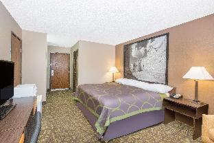 Super 8 By Wyndham Belleville Habitación foto