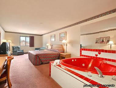 Super 8 By Wyndham Belleville Exterior foto